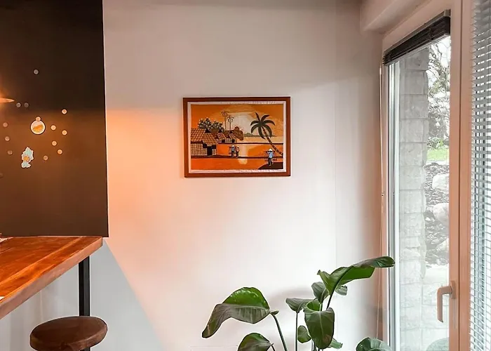 Rustikal With Garden And Free Parking Apartmán