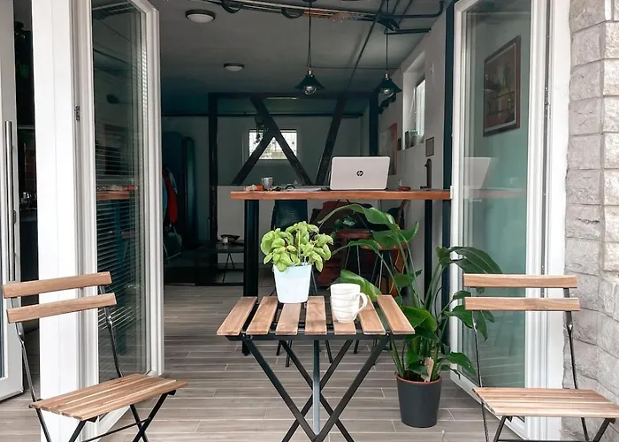 Rustikal With Garden And Free Parking * Lublaň