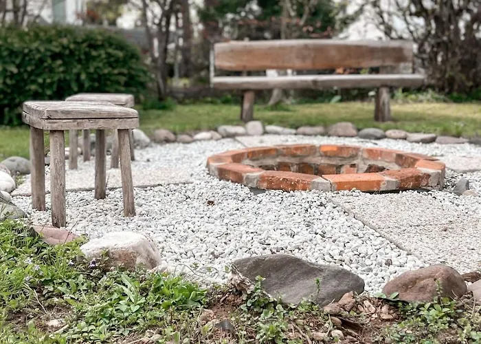 Rustikal With Garden And Free Parking Apartmán *